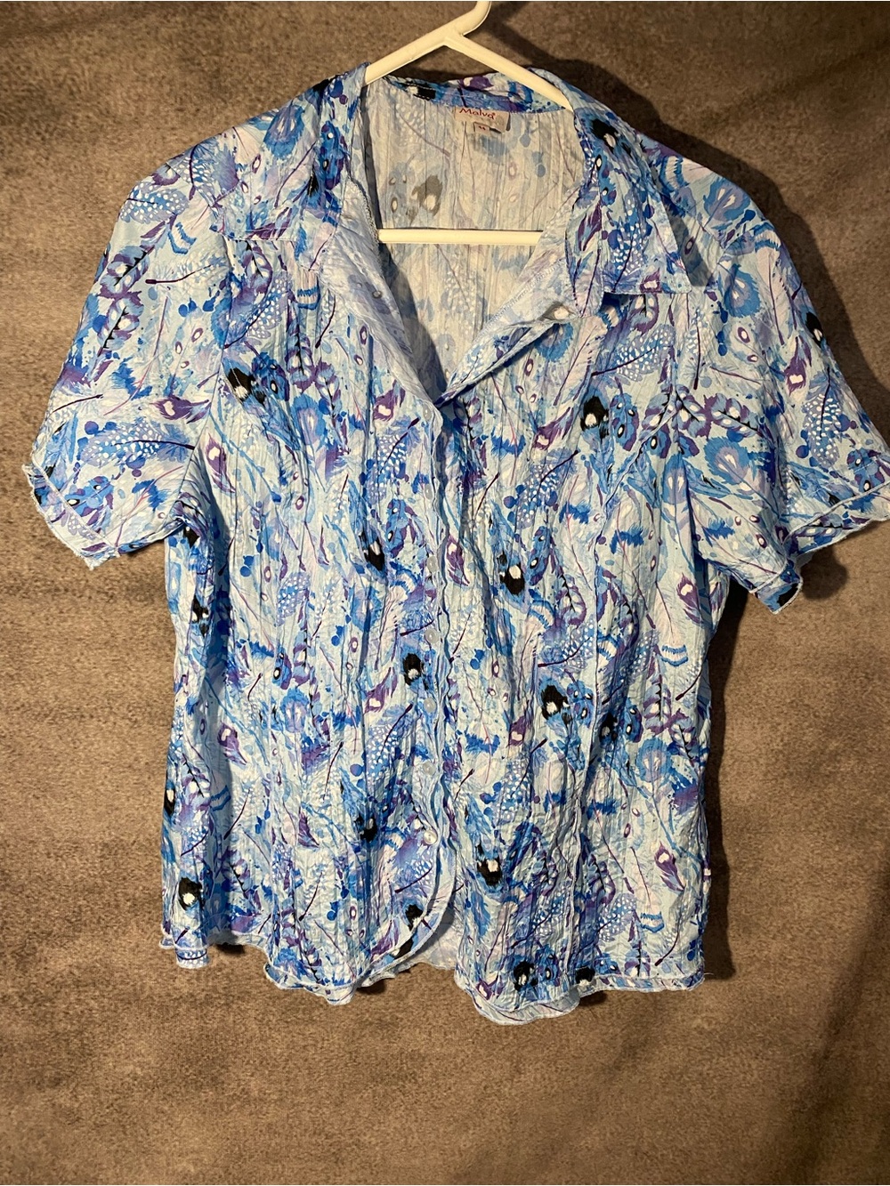 Malva Women Size 44 Blue Floral Feather Crinkle Button Up Shirt Short Sleeve